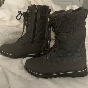 Boots; Polar Brand; Thermal-Zip-Waterproof LIKE NEW; **Read ENTIRE DESCRIPTION**